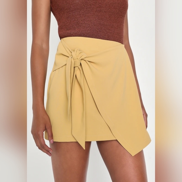 Lulus Knot Basic Yellow Tie-front Mini Skirt - Size M - Picture 2 of 4